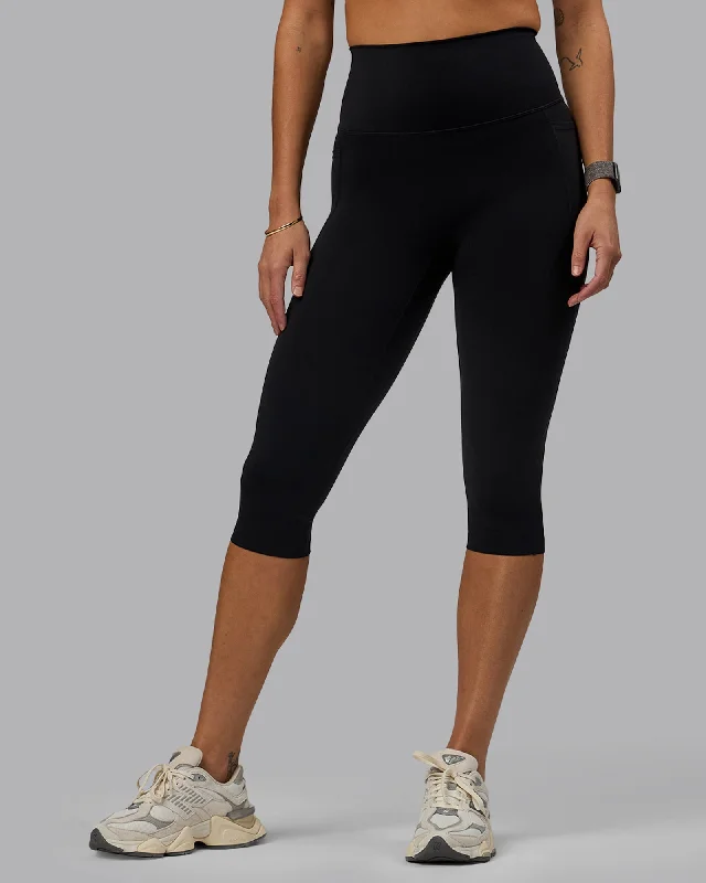 Elixir 3/4 Leggings With Pockets - Black