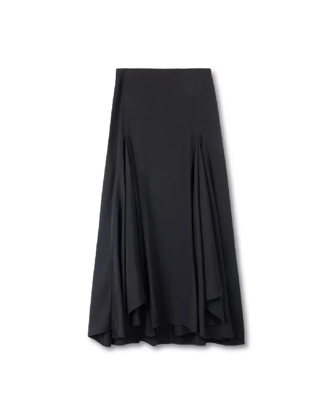 Inside Pleat Detailed Skirt