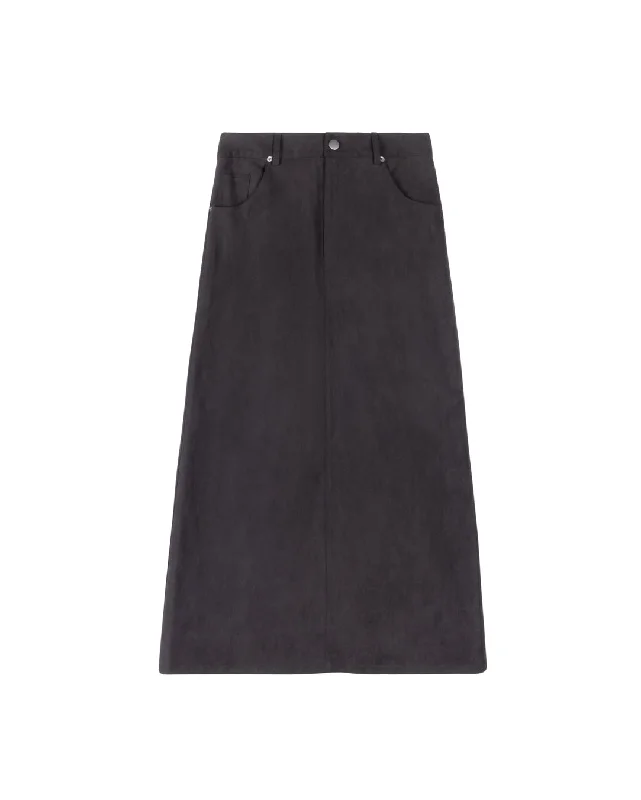 Raw Hem Detailed Skirt